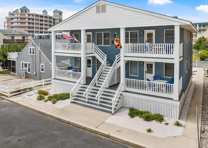 Apartment The Barracuda 3 Steps To The Ocean City